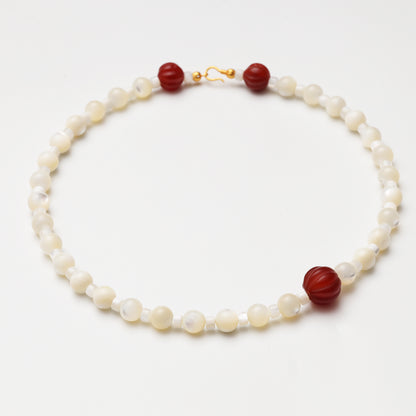 Mother-of-Pearl Round Bead & Pumpkin-shaped Agate Necklace