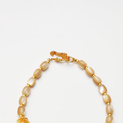 Trochus Shell Barrel Bead & Yellow Shell Round Bead Bracelet
