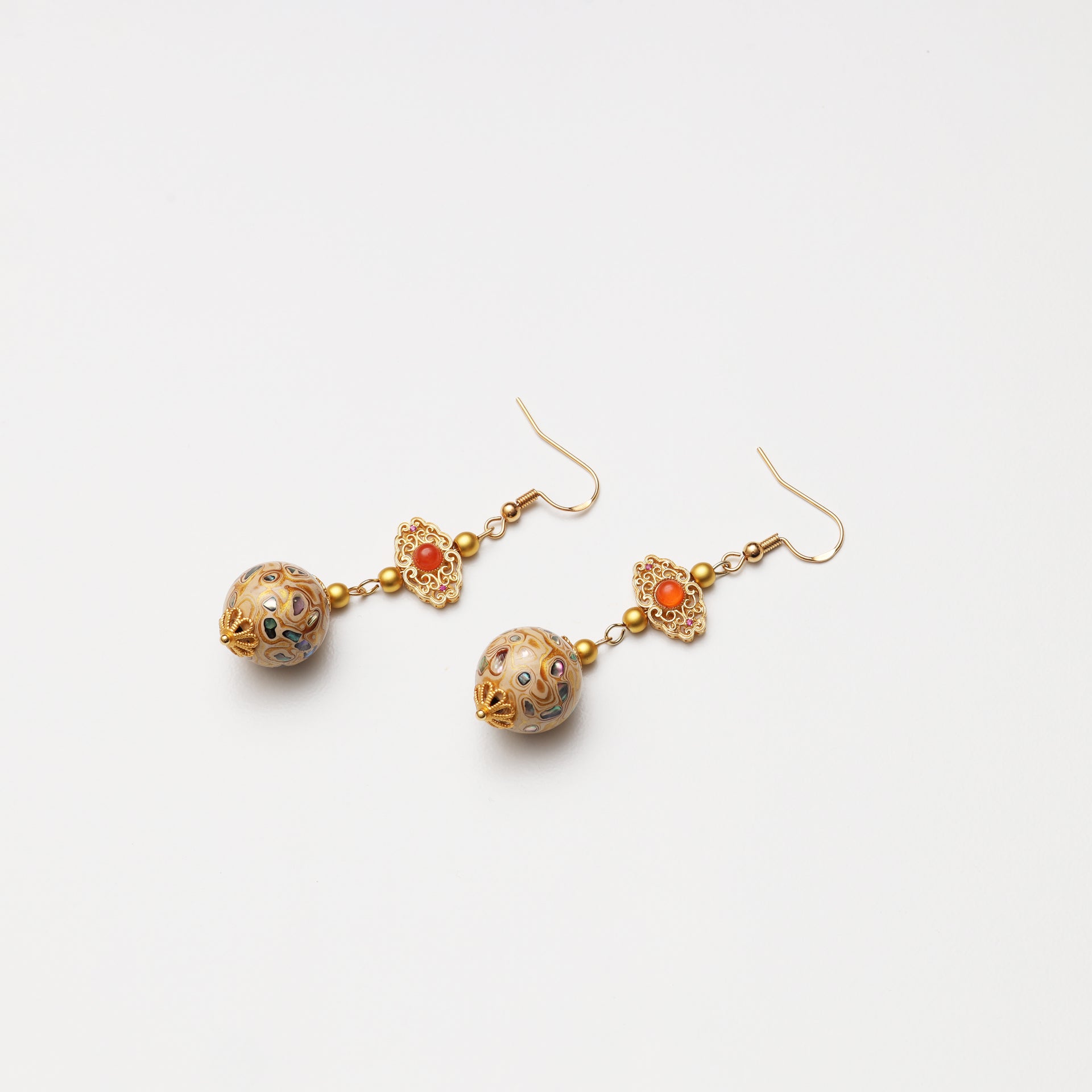S925 Silver Ice Red Hollow Cloud & White Gold Tone Lacquer Round Bead Earrings